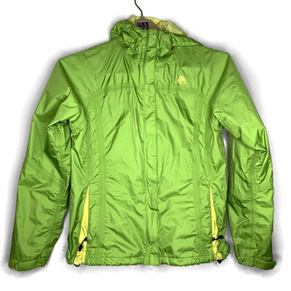 Nike ACG Fit Storm Outer Layer 3 Waterproof Shell